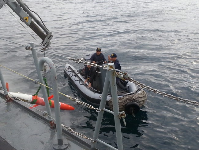Tres nuevos vehículos submarinos monitorean el océano en las islas Galápagos Tres nuevos vehículos submarinos monitorean el océano en las islas Galápagos