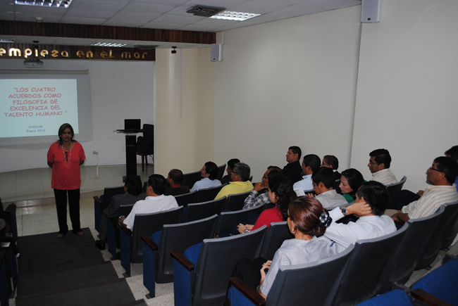 Funcionarios del Instituto Oceanográfico de la Armada recibieron capacitación de programación neurolingüística Funcionarios del Instituto Oceanográfico de la Armada recibieron capacitación de programación neurolingüística
