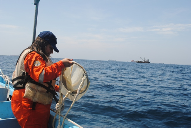 Técnicos del Instituto Oceanográfico de la Armada realizarán un monitoreo oceanográfico a lo largo del margen costero