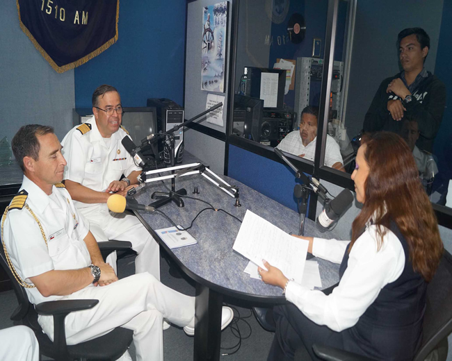 Director de Comunicaciones de la Armada de Chile visitó las  instalaciones de Radio Naval Ecuador