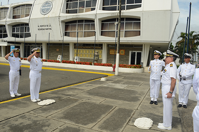 Inocar recibió la visita del Comandante General de la Armada