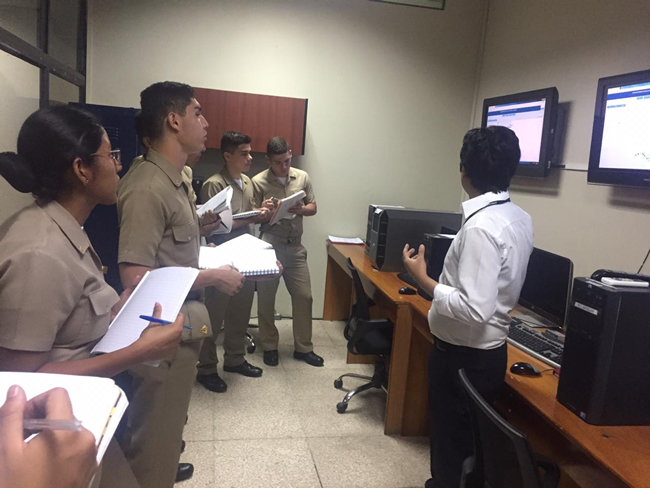 Estudiantes universitarios de la costa del Ecuador visitaron el Inocar