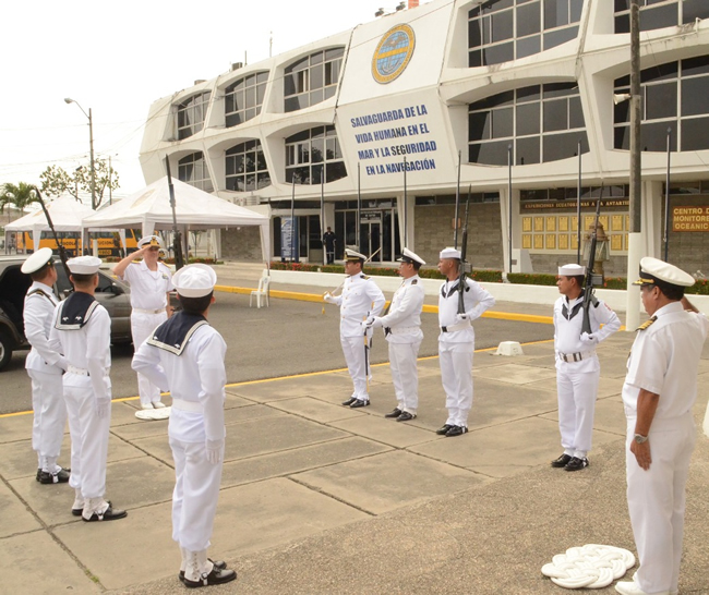 Director del Instituto Hidrográfico de la Marina de Italia visitó las instalaciones del Inocar