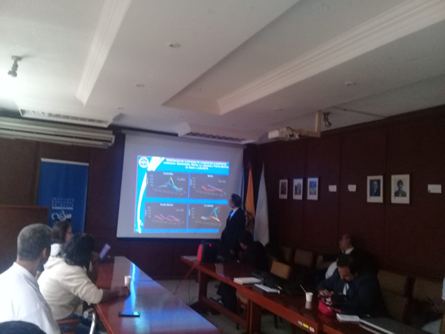 Condiciones oceanográficas normales en la costa ecuatoriana Condiciones oceanográficas normales en la costa ecuatoriana