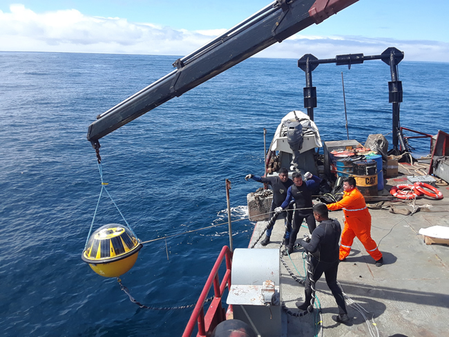 Inocar instaló una boya oceanográfica en Galápagos