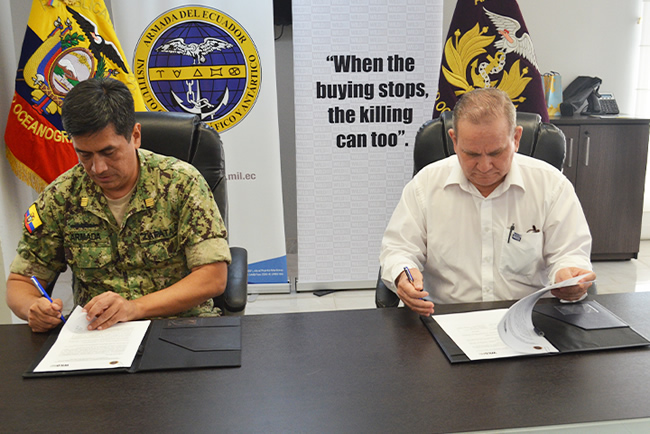 Inocar firmó convenio de cooperación interinstitucional que beneficiará a las áreas marinas protegidas del Ecuador