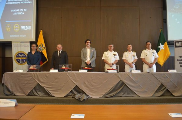 La Armada del Ecuador organizó un ciclo de conferencias para generar conciencia sobre la seguridad marítima en áreas marinas protegidas La Armada del Ecuador organizó un ciclo de conferencias para generar conciencia sobre la seguridad marítima en áreas marinas protegidas