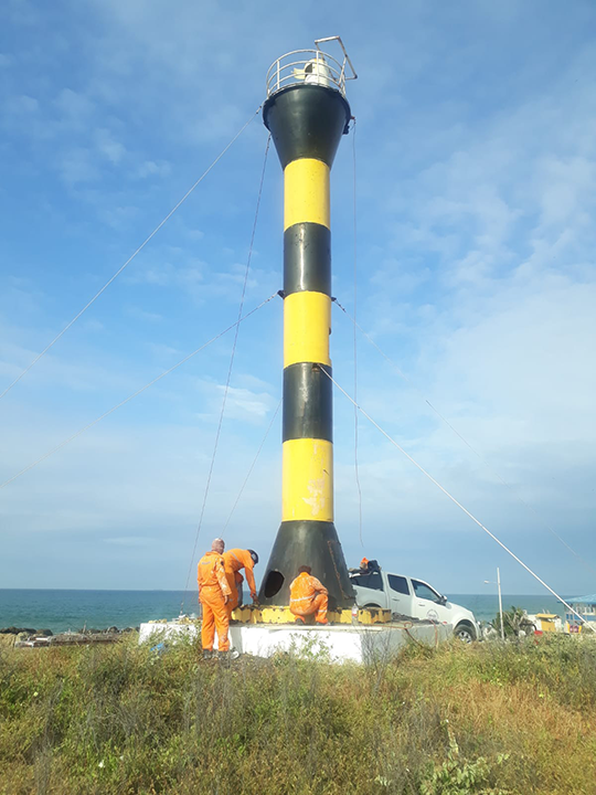 Mantenimiento de Faro Chapoya