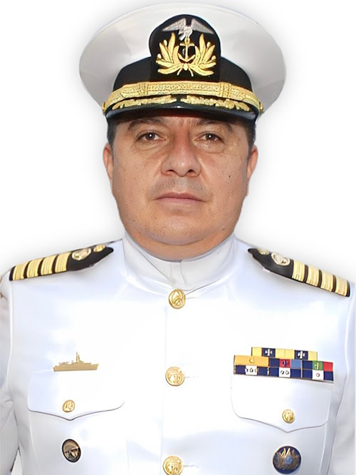 El comandante Andrés Pazmiño Manrique es el nuevo director general del Inocar