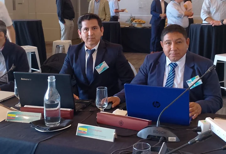 Reunion internacional Cartas nauticas 